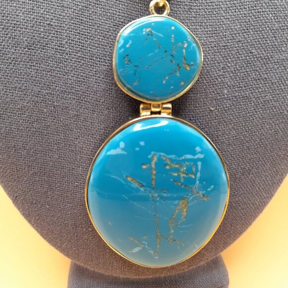 Chico's Gold Tone Chain Turquoise Pendant Necklace, Lucite Gold Accents, 22 Inch - Picture 3 of 9